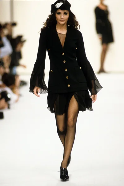 Look 76